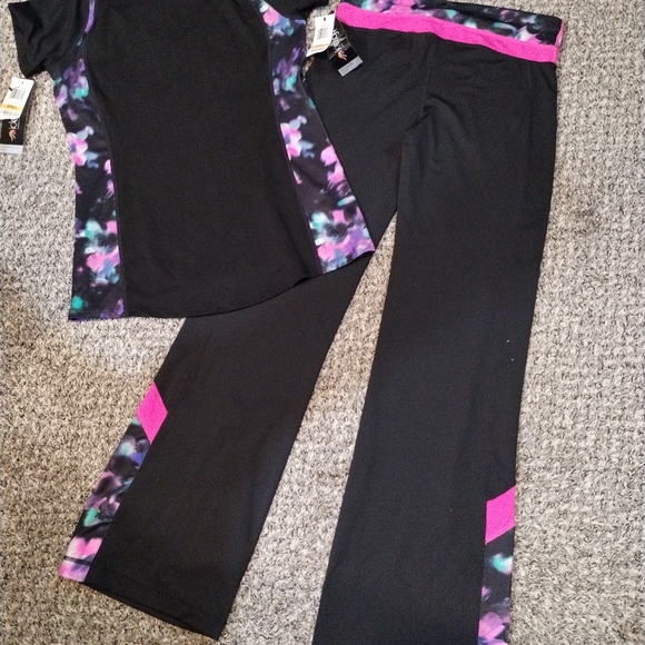 Yoga - Picture 2 of 2